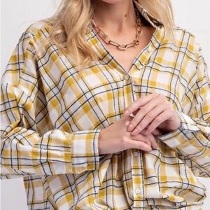 Chic Yellow Plaid Button Down Shirt